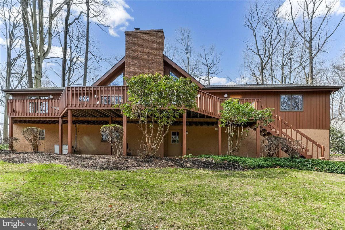9 Adams Way photo 41