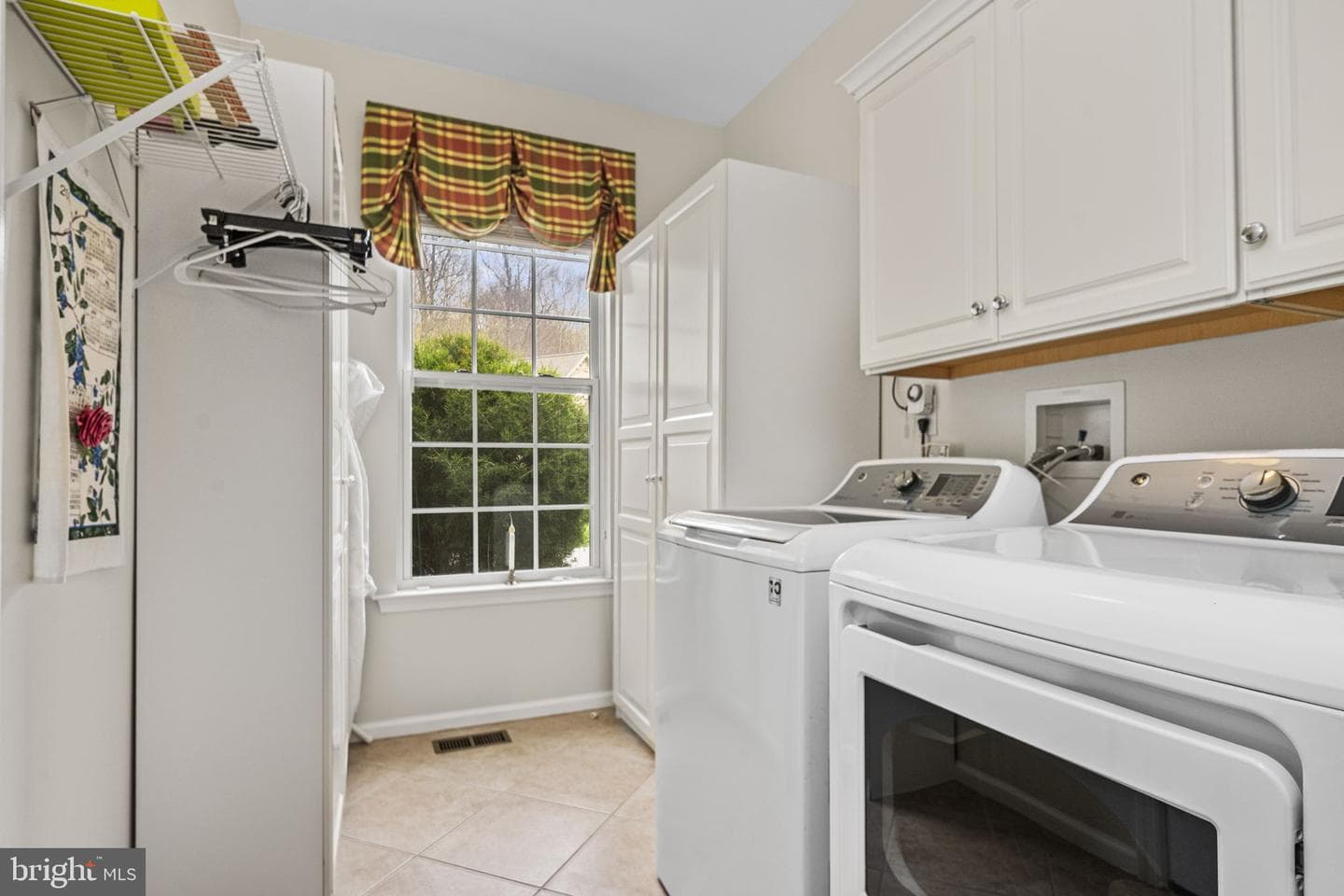2103 Jacobs Mill Circle photo 18