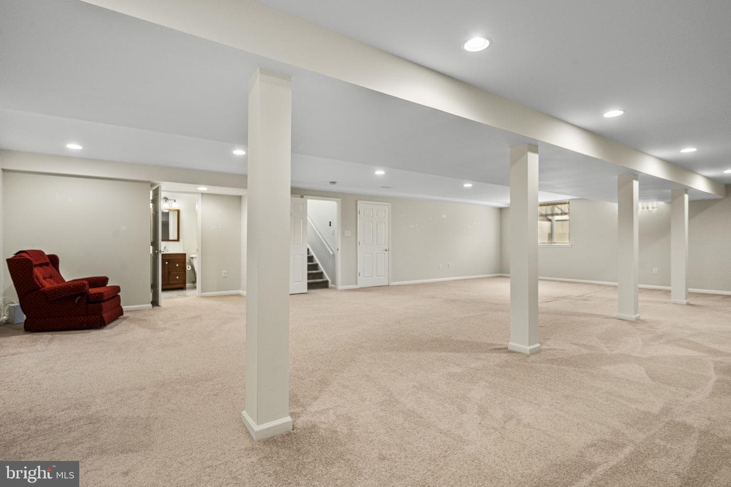 2103 Jacobs Mill Circle photo 25