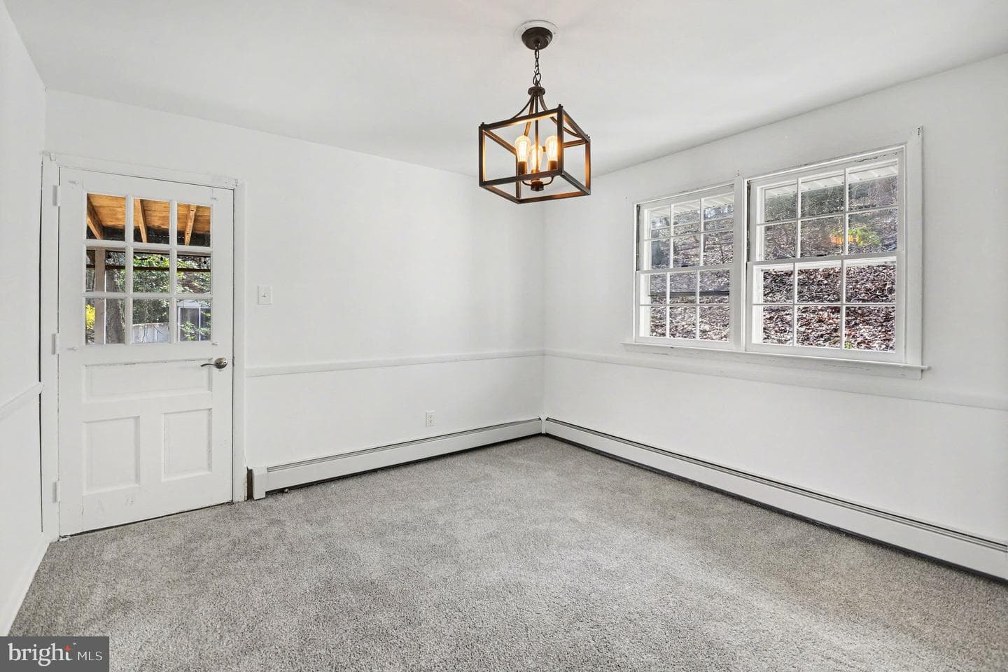 542 Upper Weadley Road photo 18