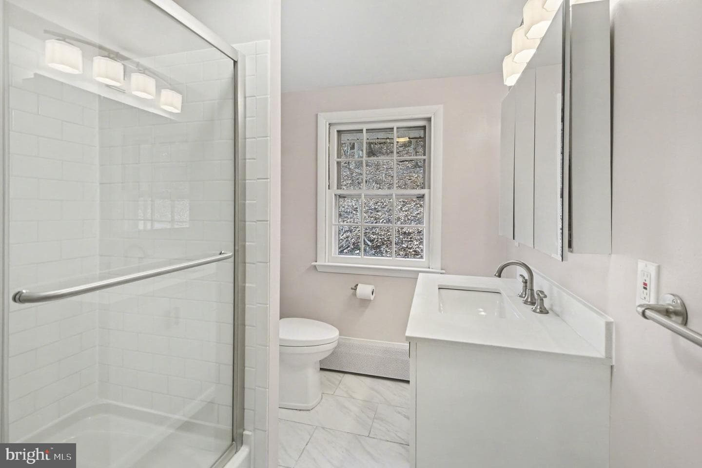 542 Upper Weadley Road photo 35