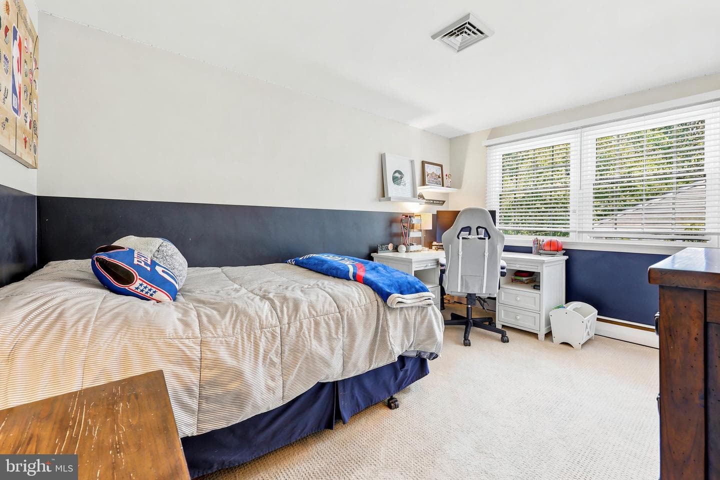 566 Upper Weadley Road photo 38