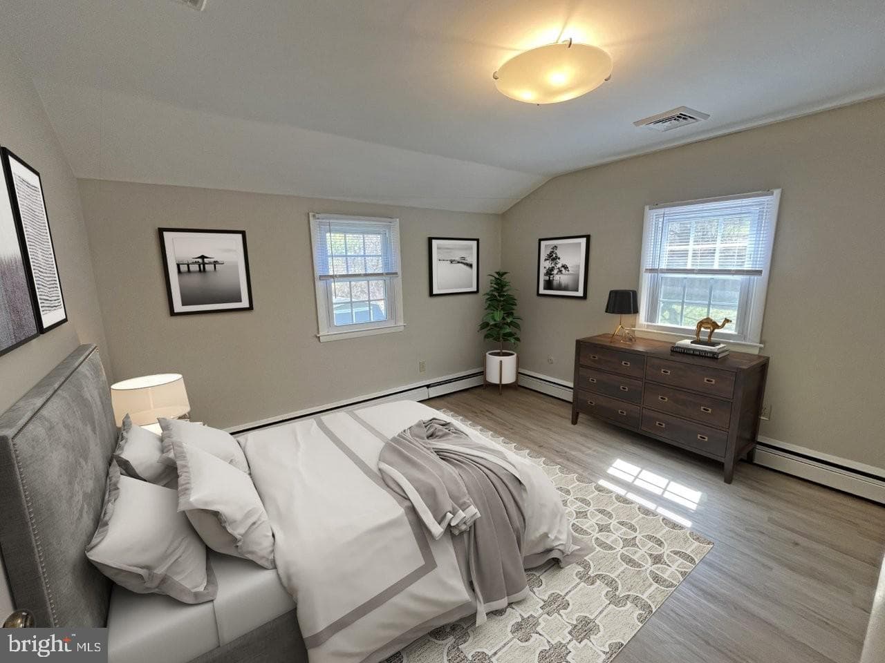 1526 Telegraph Road photo 11