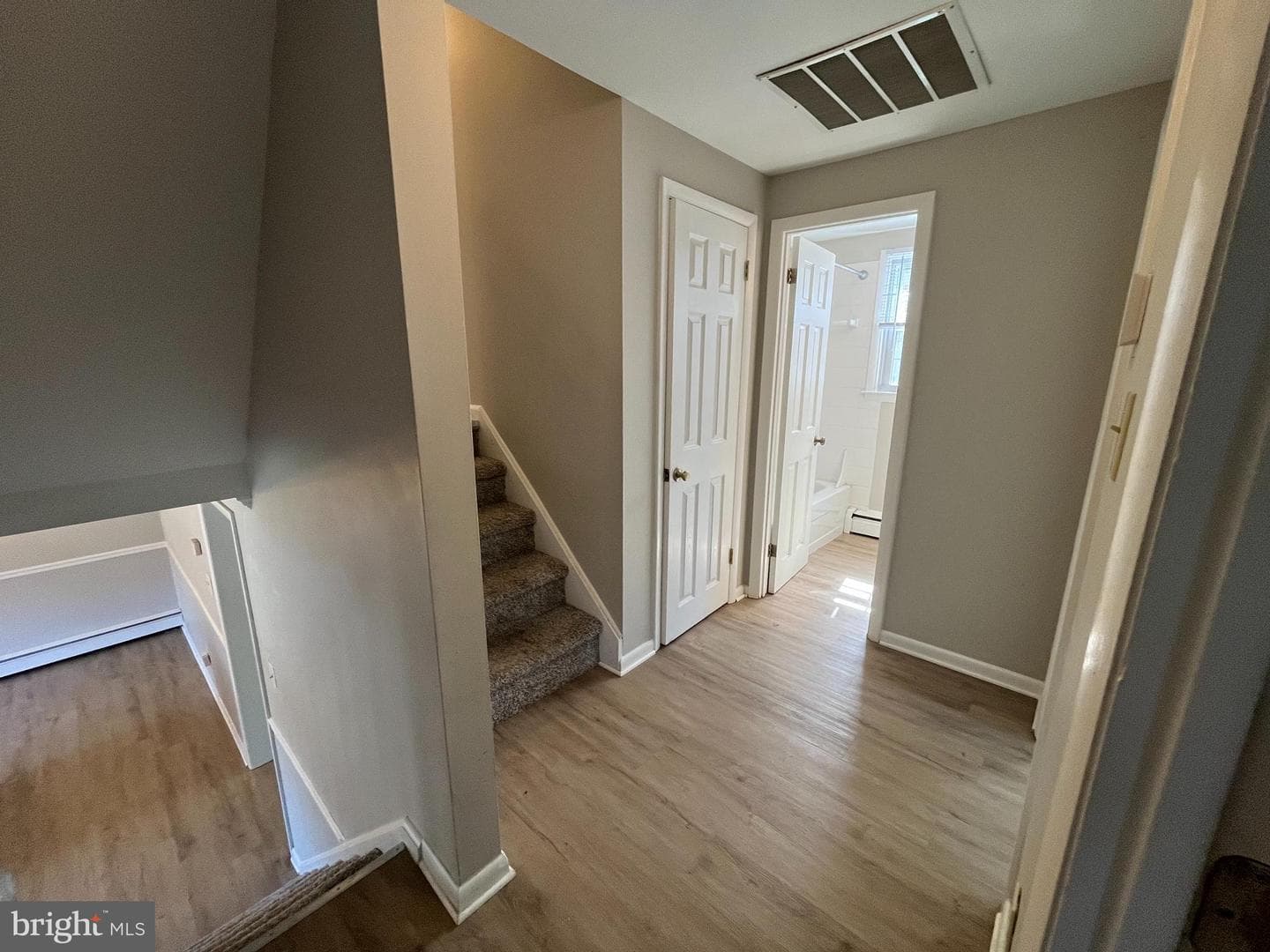 1526 Telegraph Road photo 19