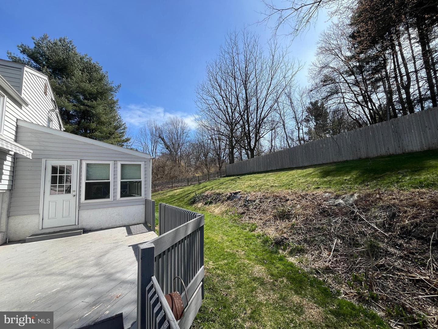 1526 Telegraph Road photo 22
