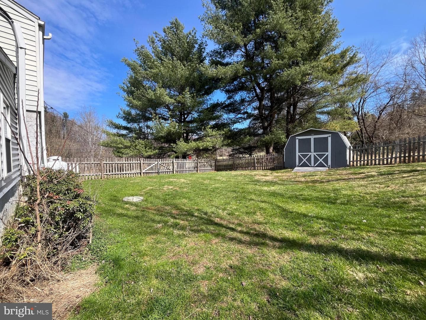 1526 Telegraph Road photo 24