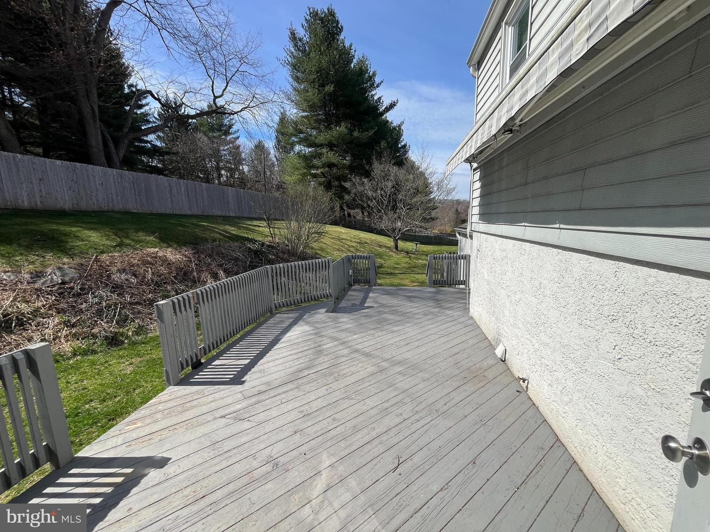 1526 Telegraph Road photo 6