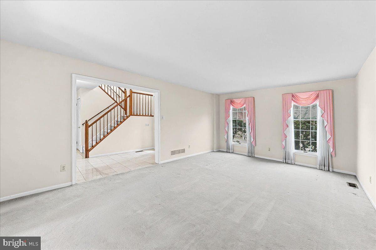 100 Trowbridge Lane photo 10