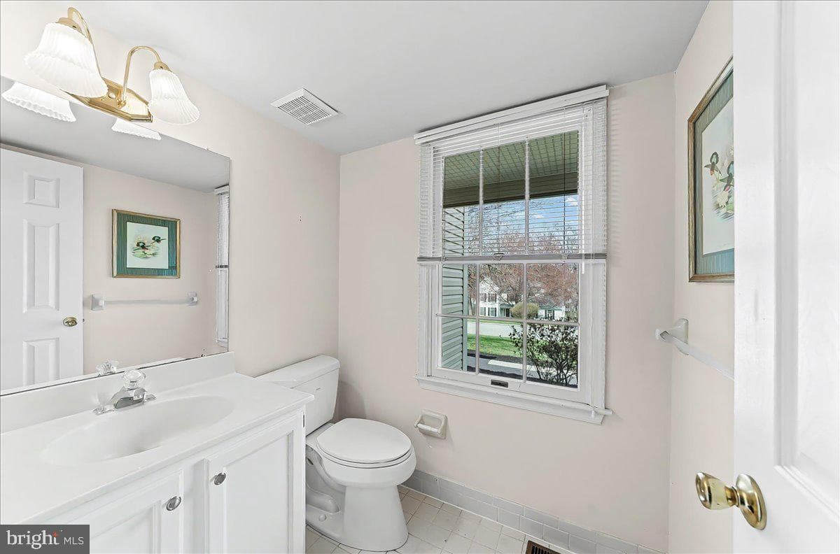 100 Trowbridge Lane photo 24