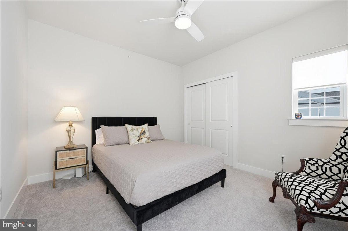 279 Red Leaf Lane photo 20