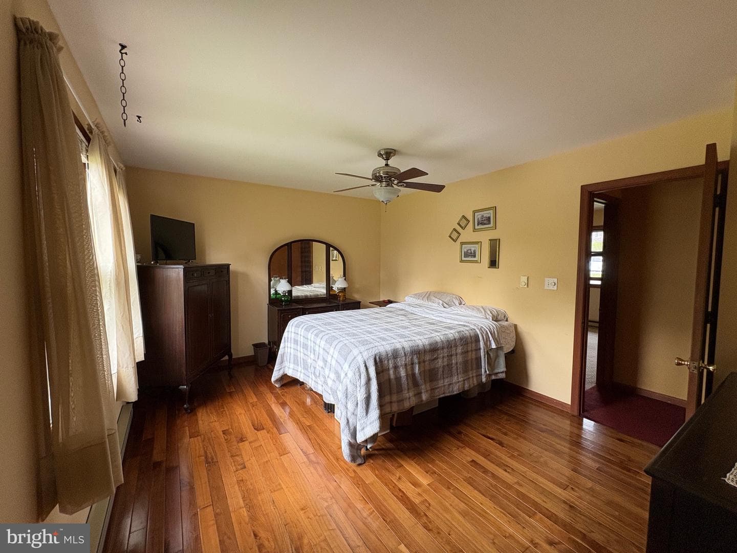 8 Briar Chase Road photo 11