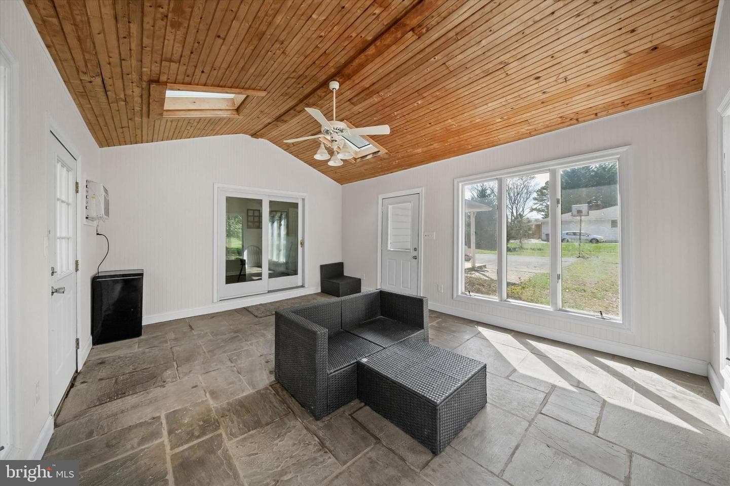 447 Chambers Rock Road photo 33