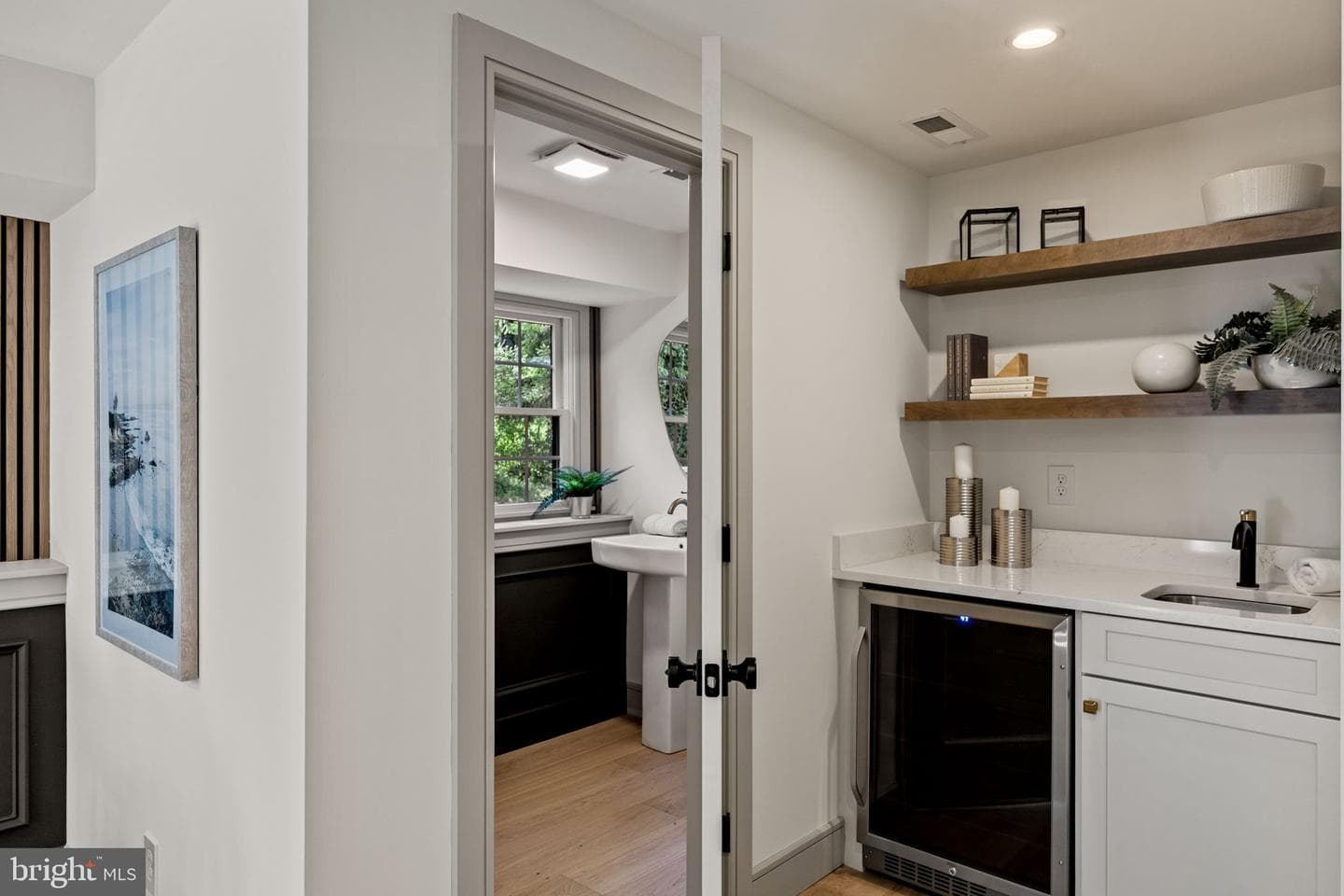 1179 Beaumont Road photo 29