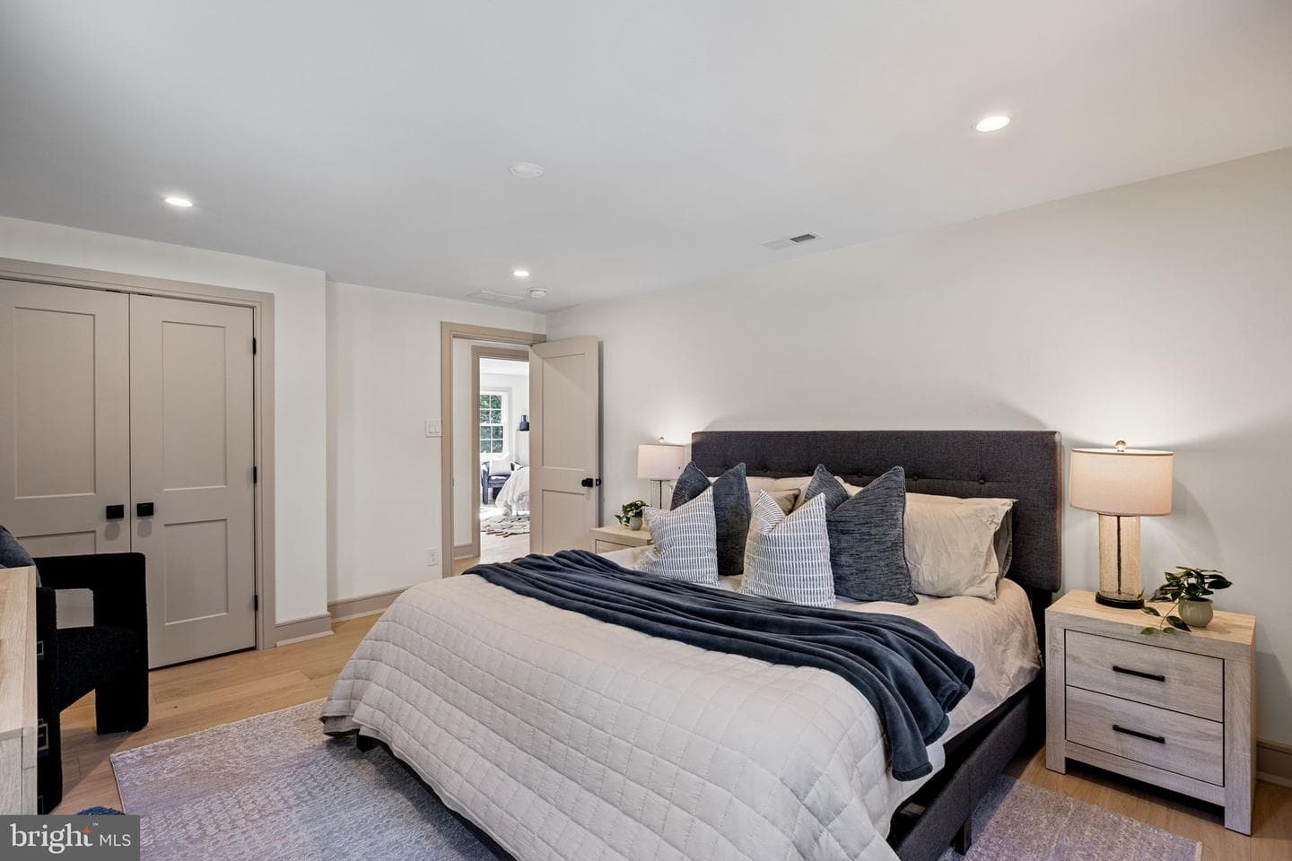 1179 Beaumont Road photo 36
