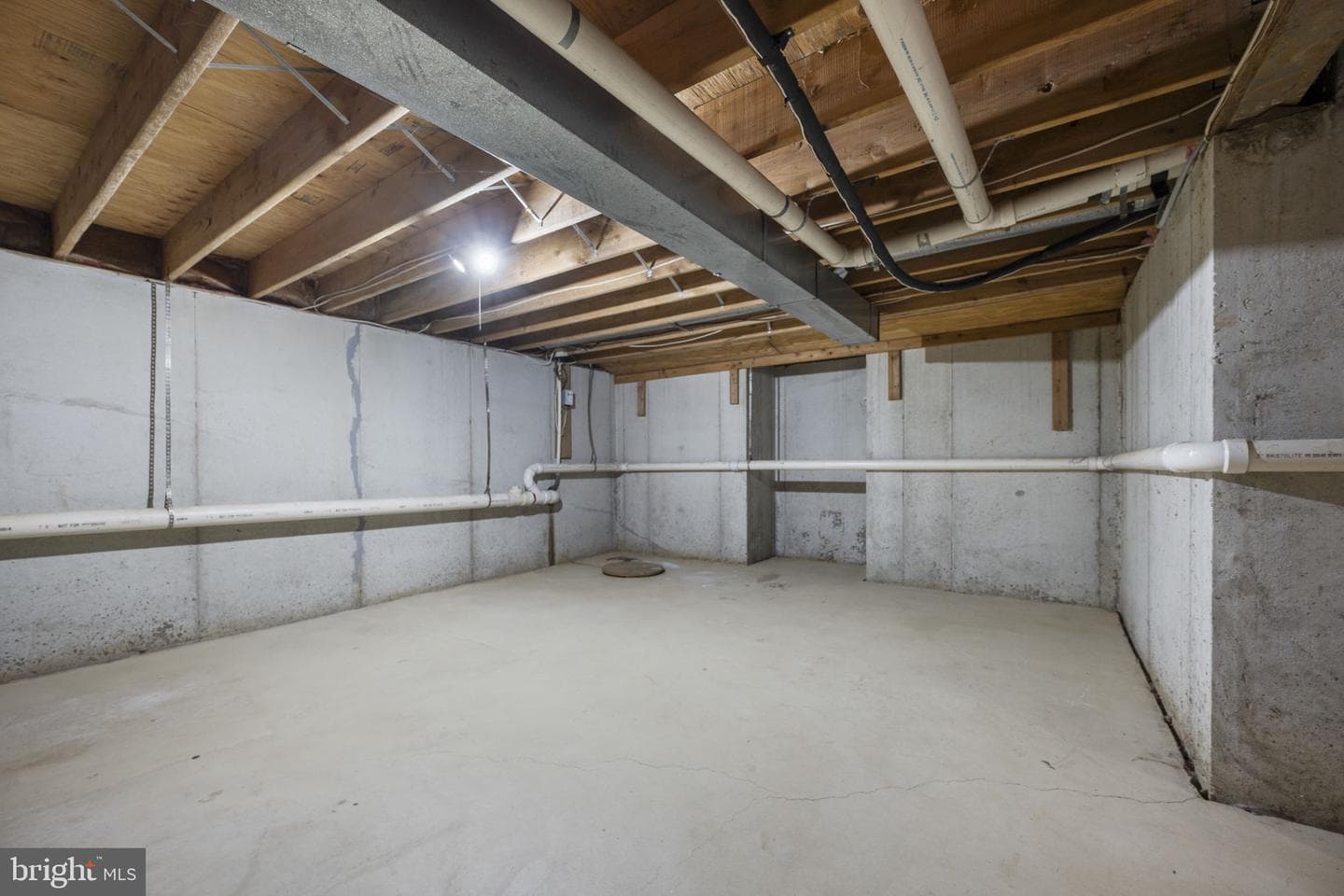 61 Green Pond Lane photo 38