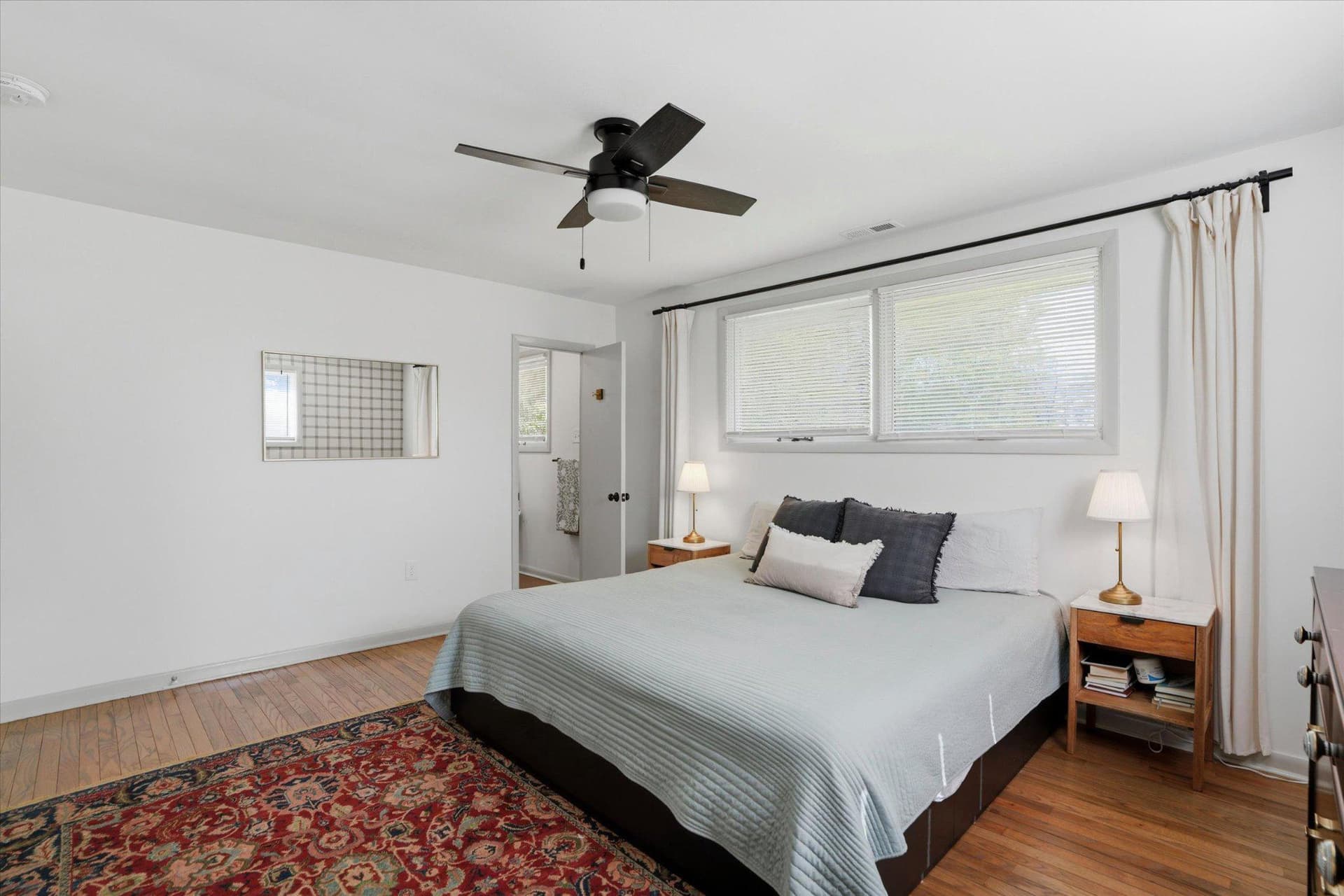 877 E Philip Drive photo 24