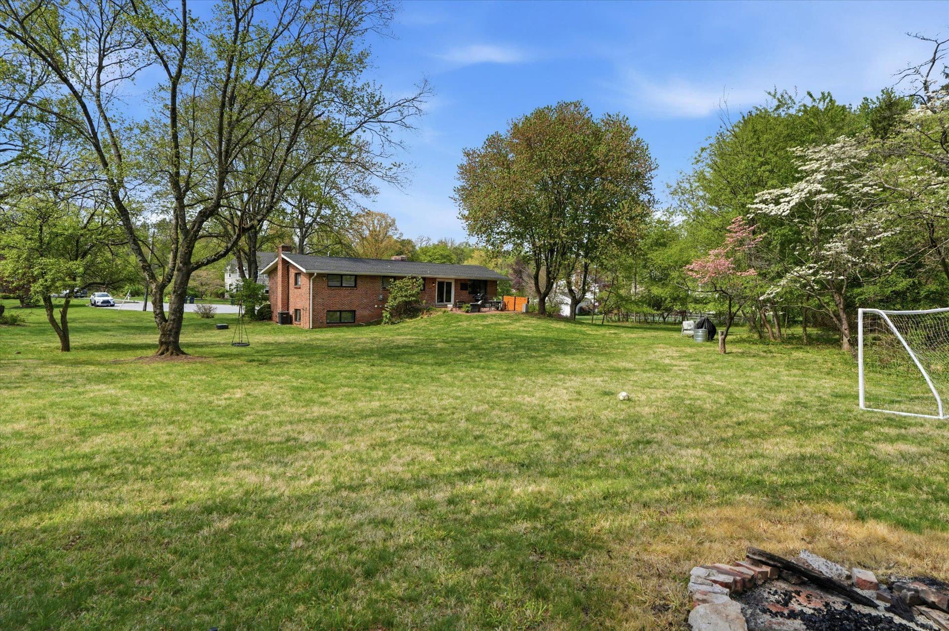 877 E Philip Drive photo 38