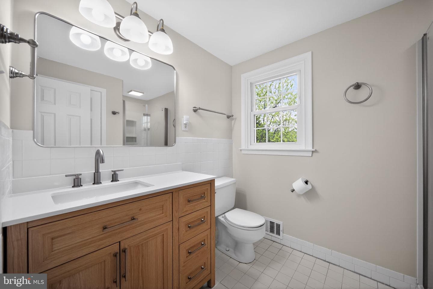 450 Coldstream Drive photo 25