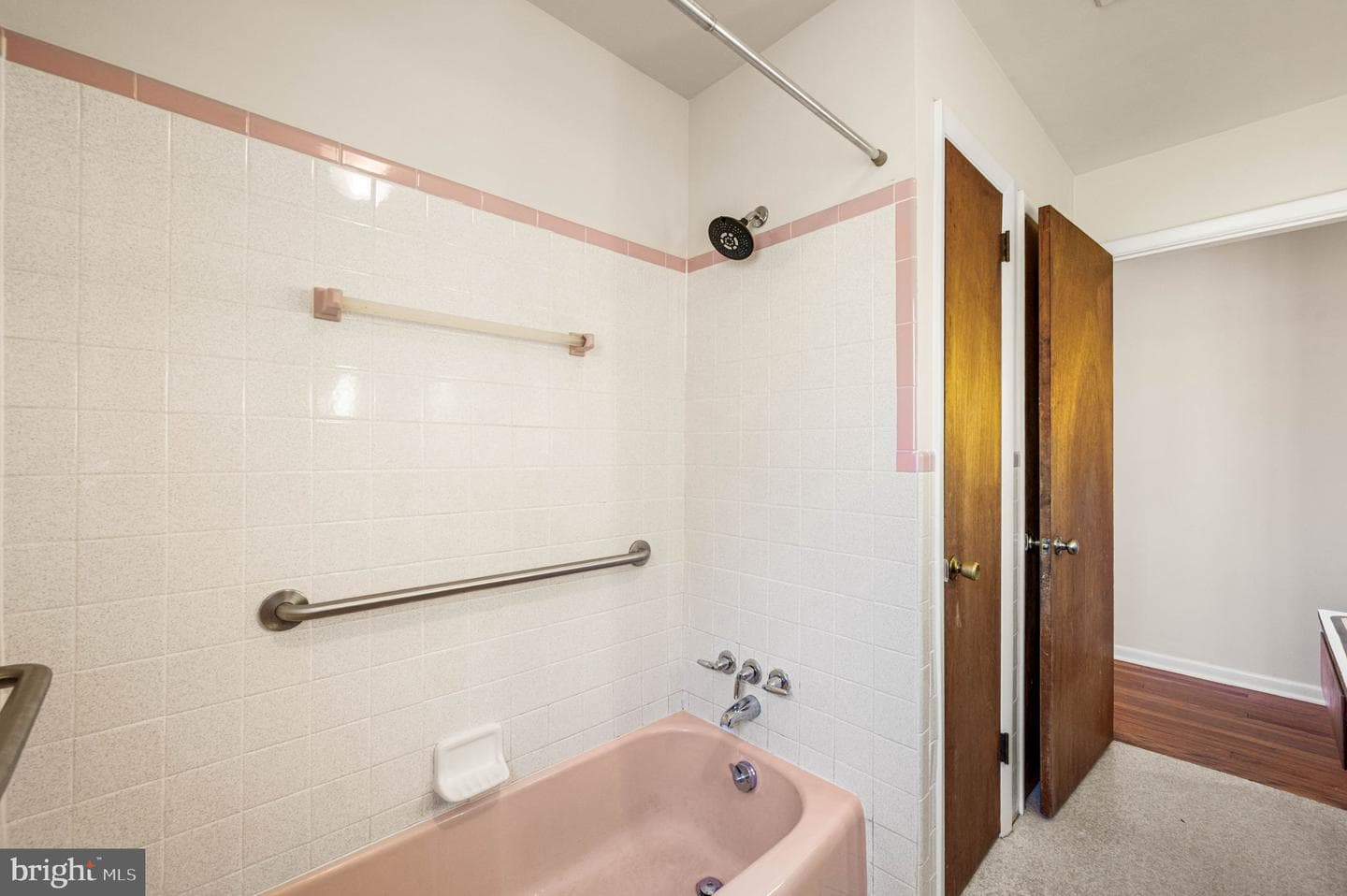 4951 Horseshoe Pike photo 11
