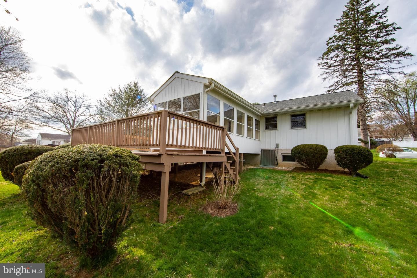 408 Chesterfield Drive photo 43