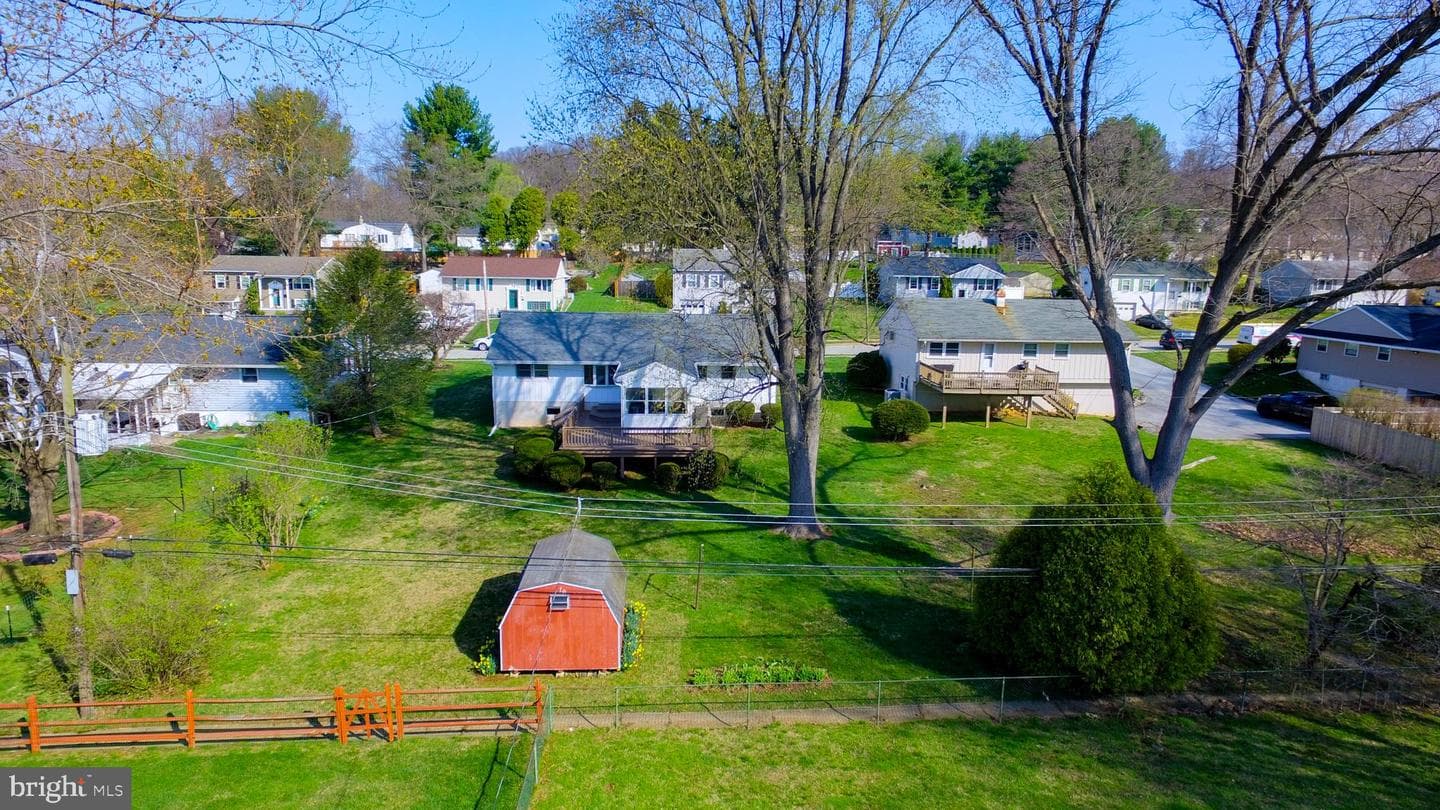 408 Chesterfield Drive photo 44