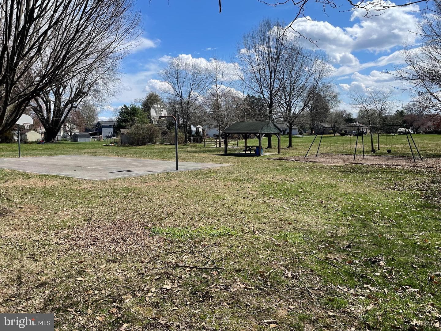 408 Chesterfield Drive photo 55