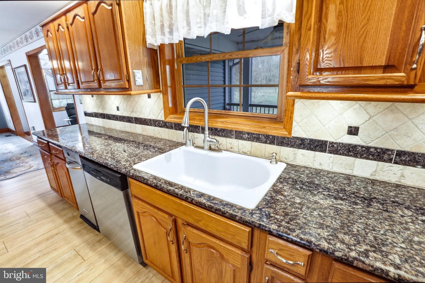 42 Eleanor Drive photo 28