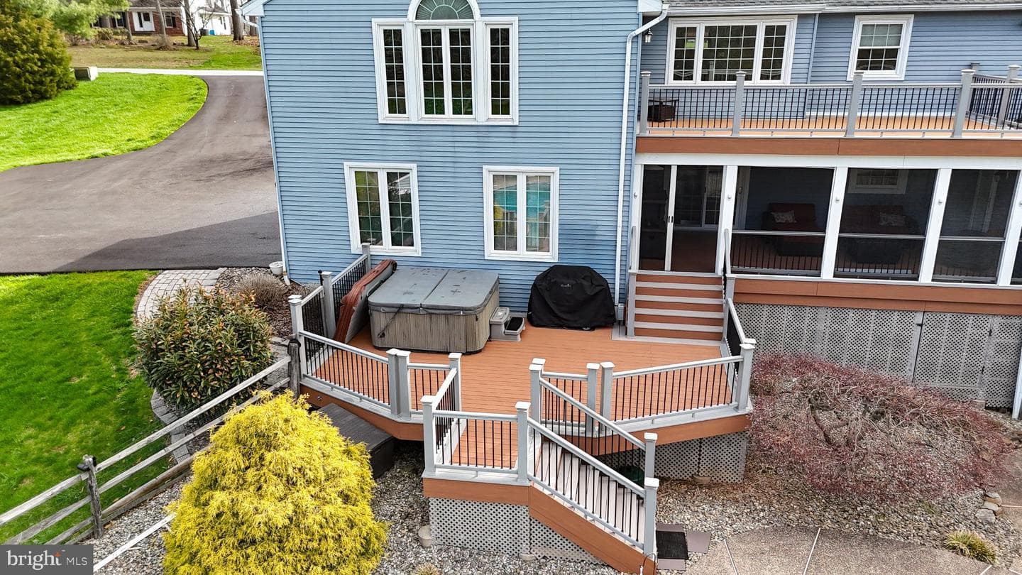 42 Eleanor Drive photo 8
