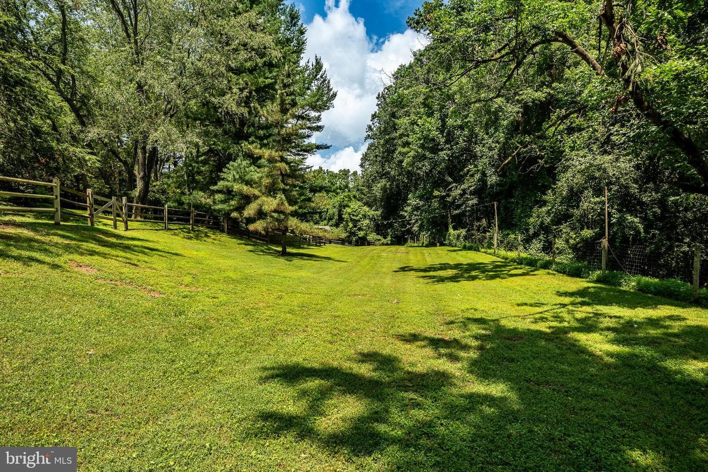 7 Bittersweet Drive photo 106