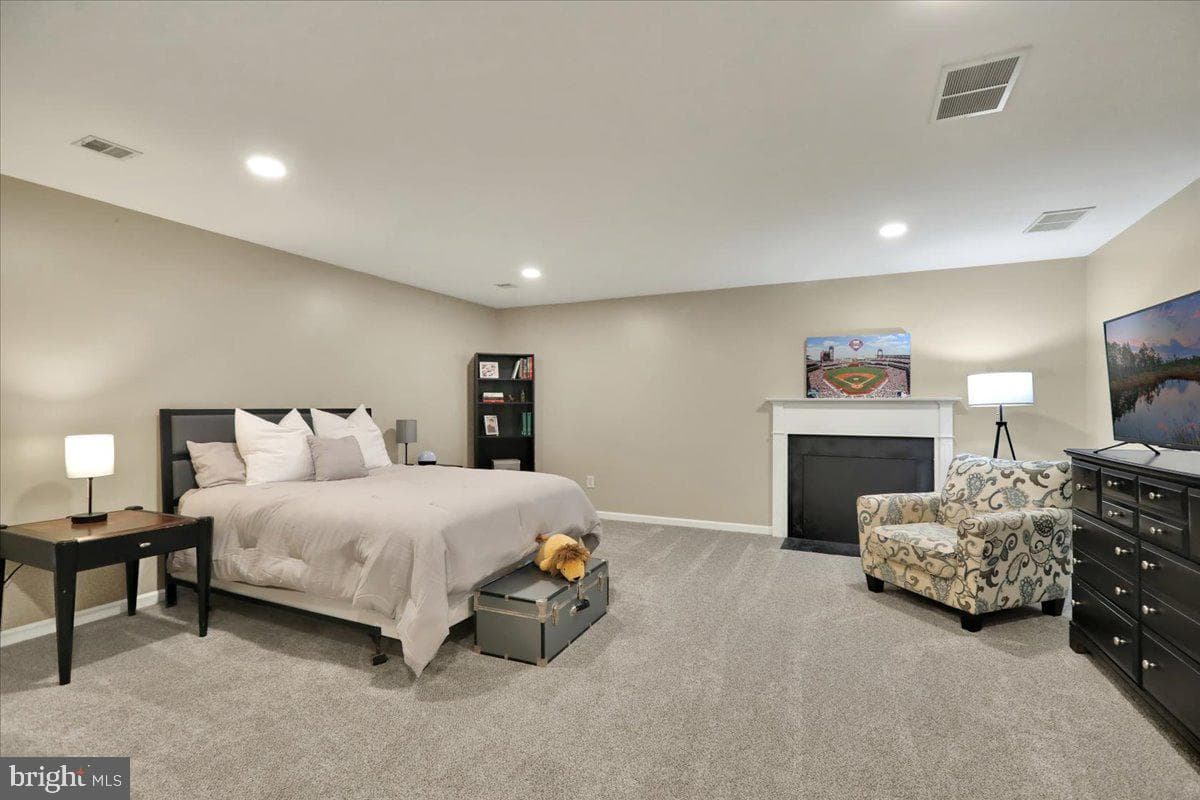 1302 Coventry Pointe Lane #1302 photo 30