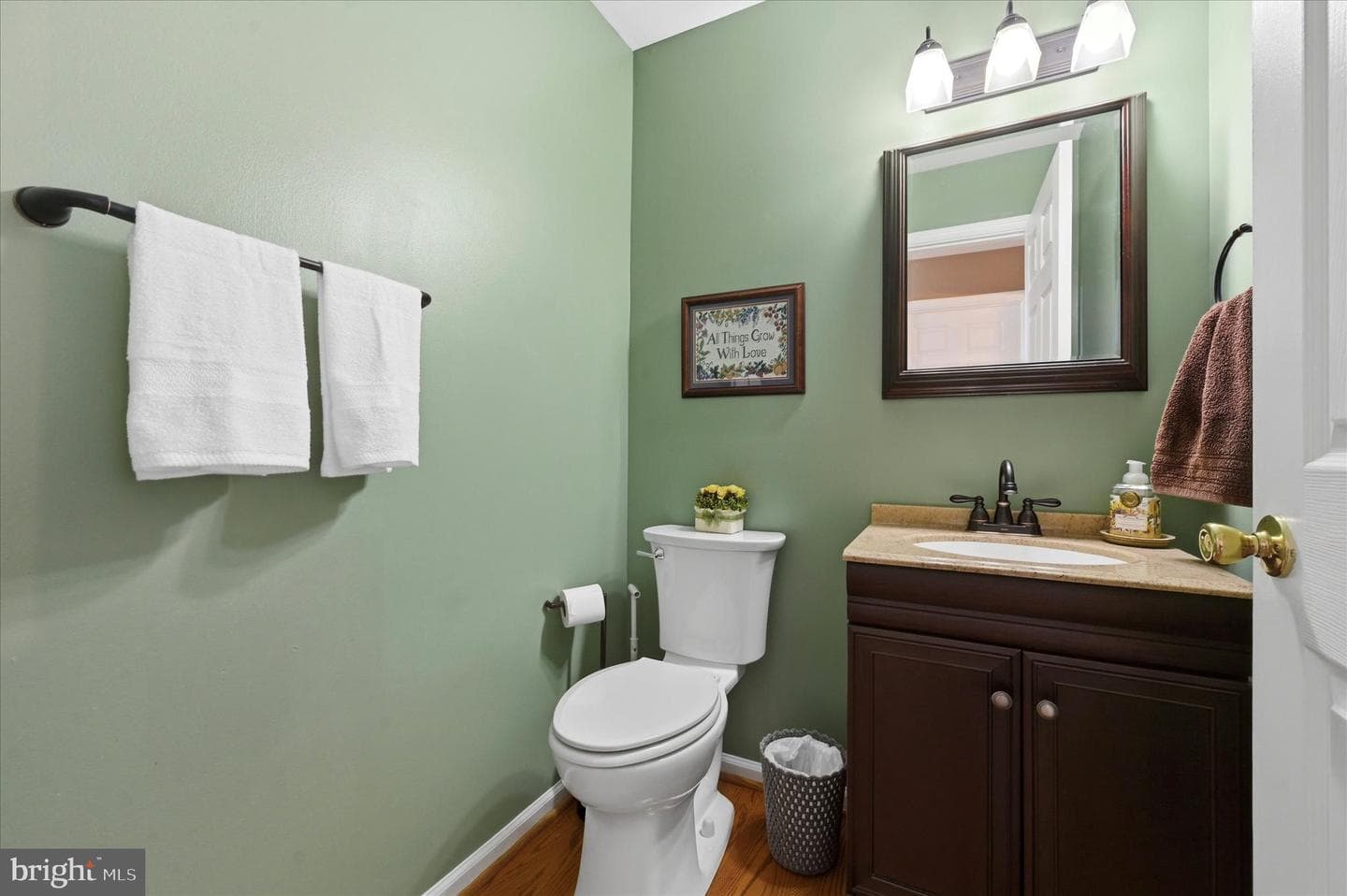 140 Durham Drive photo 11