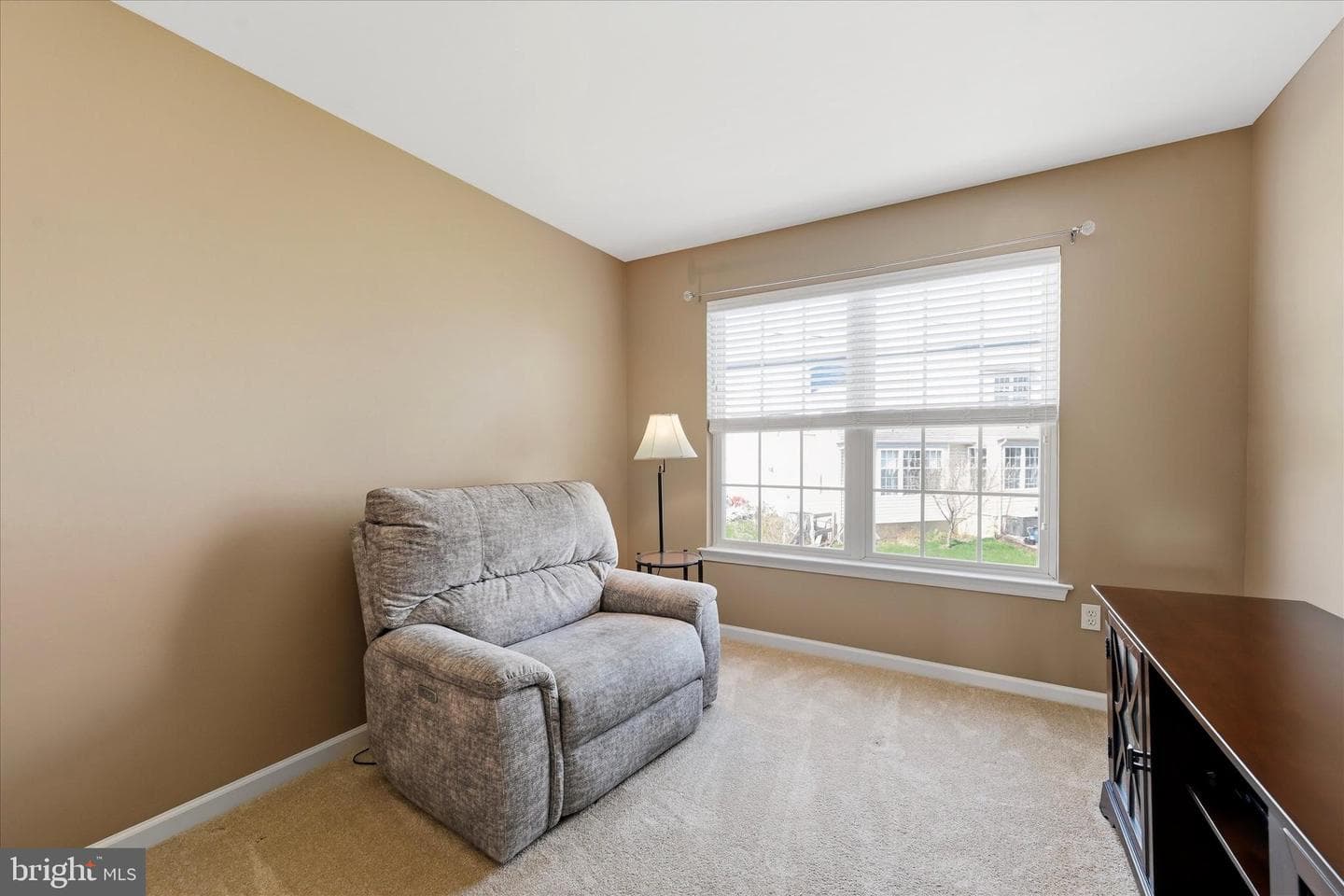 140 Durham Drive photo 16