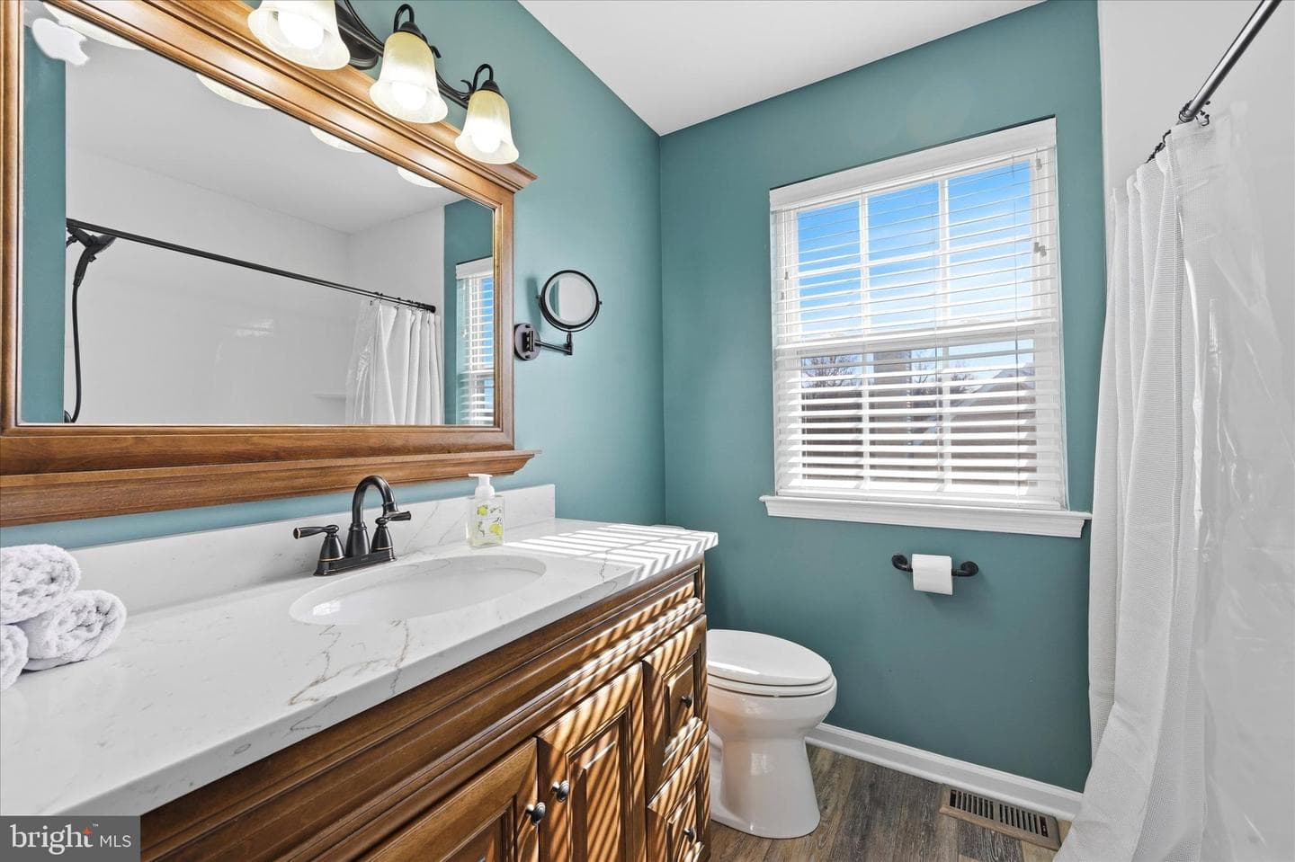 140 Durham Drive photo 21