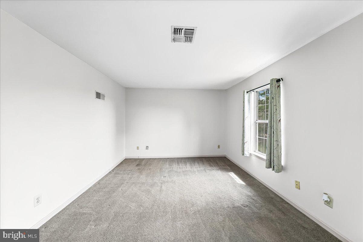 732 Bradford Terrace photo 14