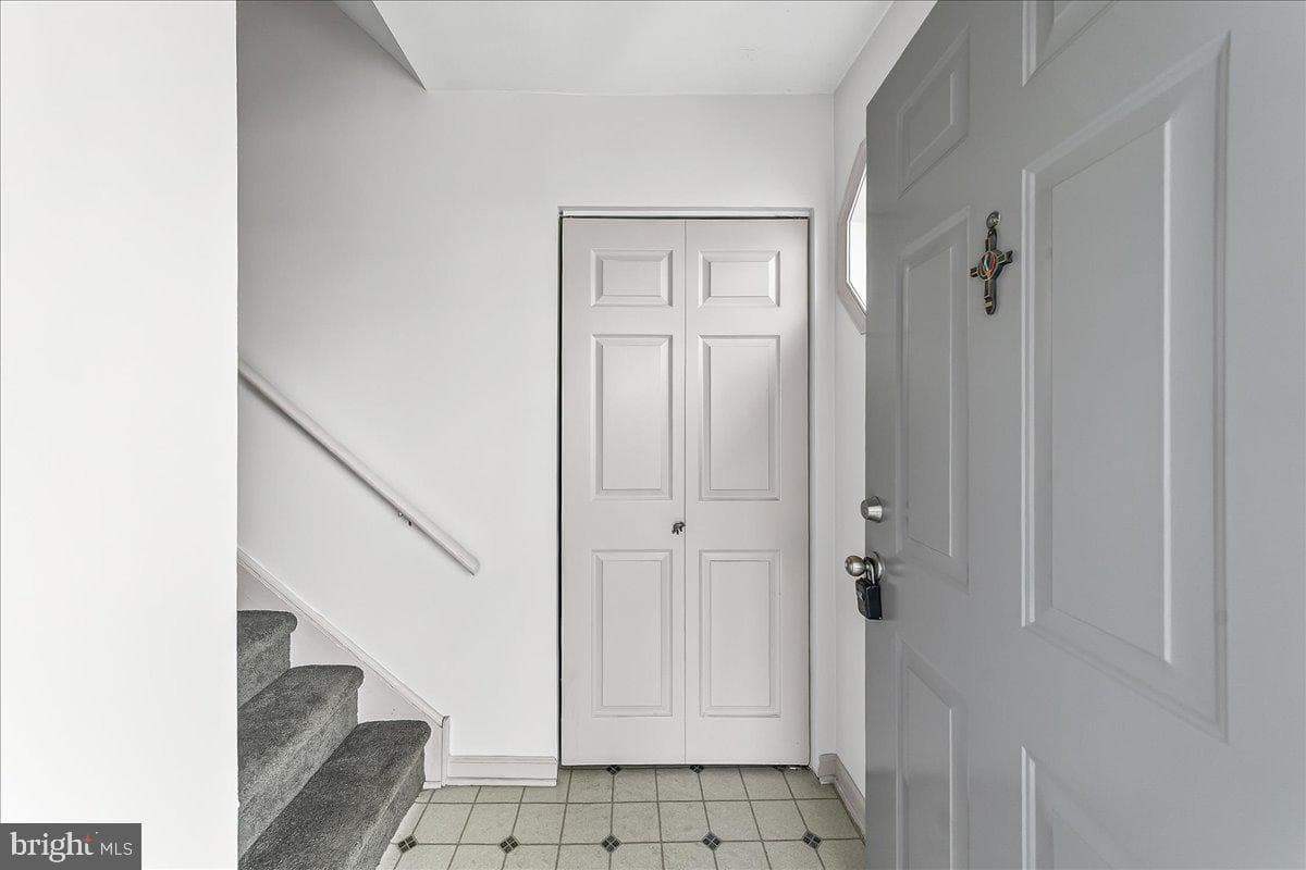 732 Bradford Terrace photo 4