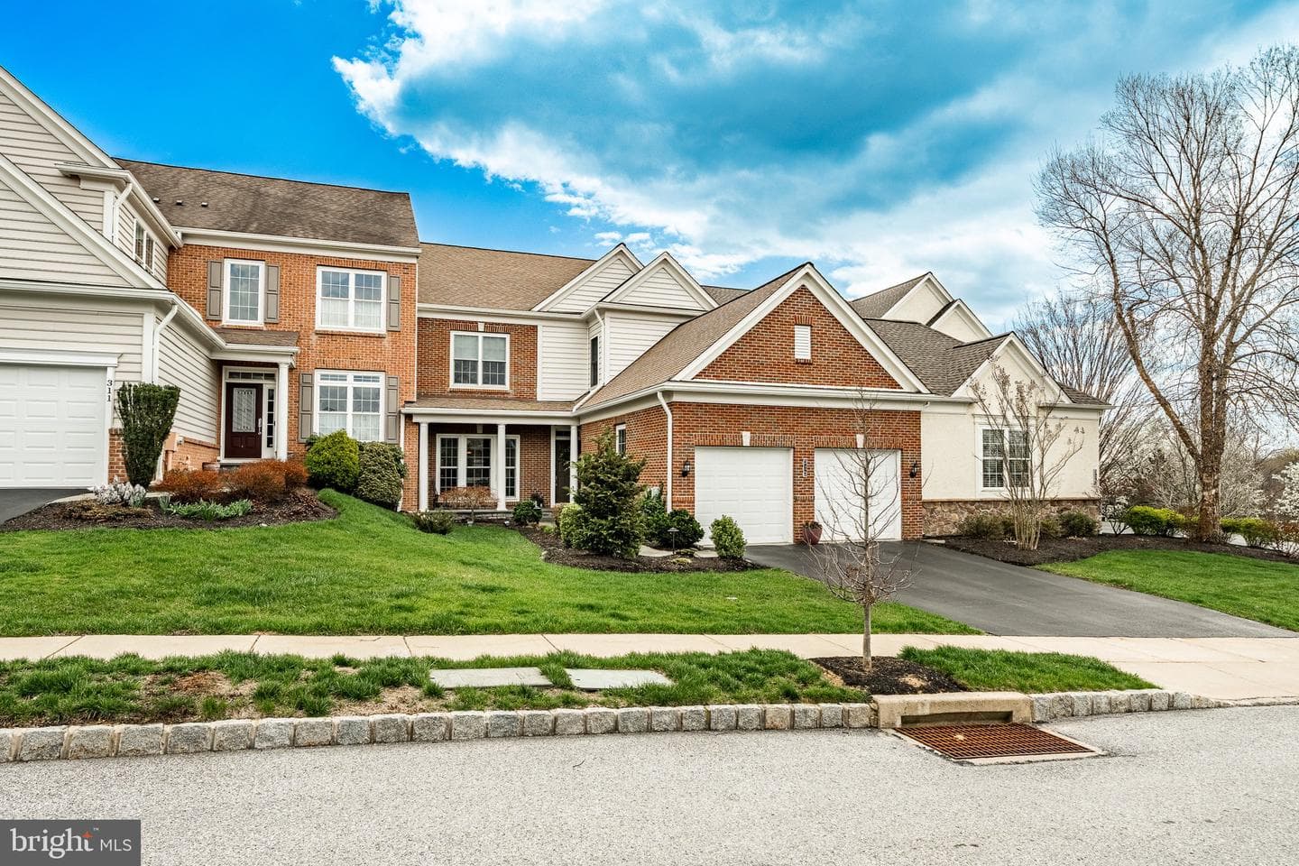 313 S Caldwell Circle photo 3
