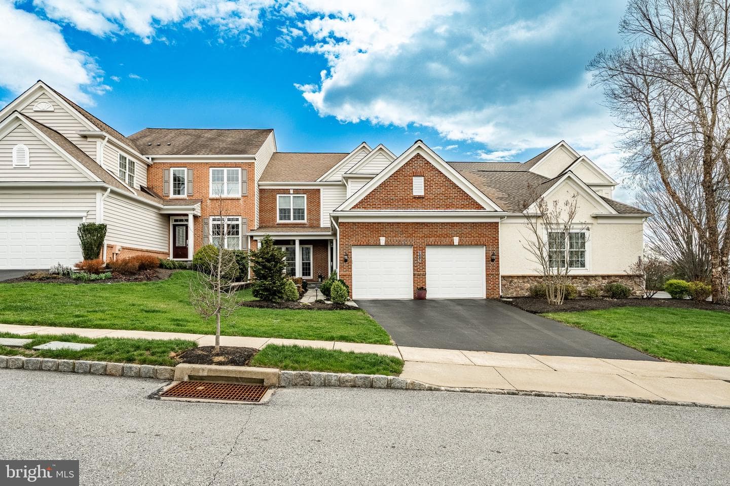 313 S Caldwell Circle photo 4