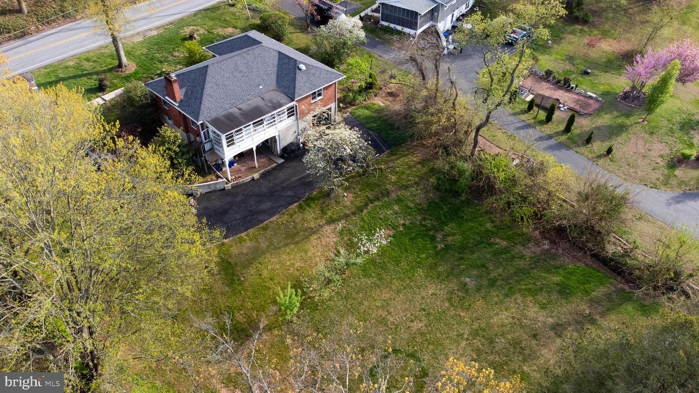 1369 Sheep Hill Road photo 24