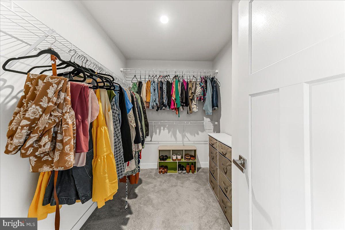 215 Sloan Drive photo 19