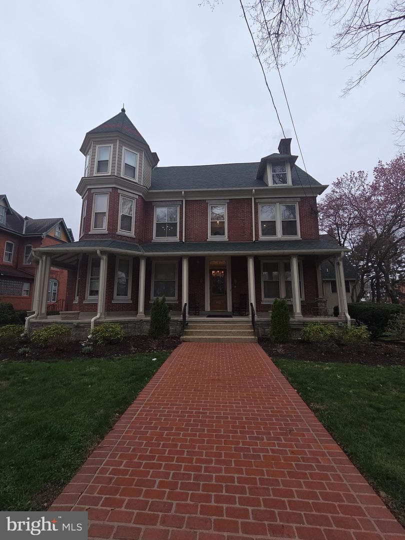 416 Main Street #d