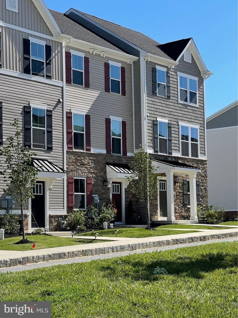 602 Holywell Drive, Malvern