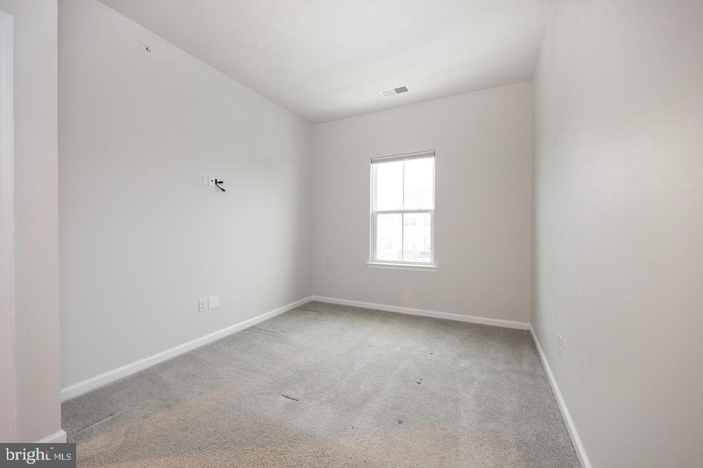602 Holywell Drive photo 26