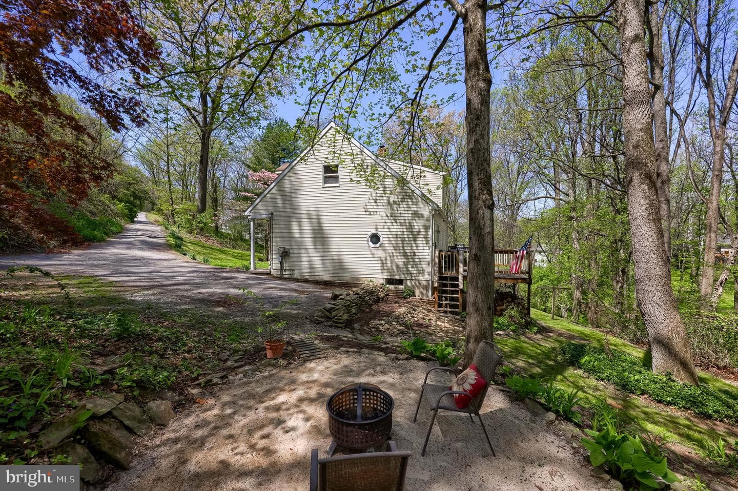 139 Nevins Way photo 16
