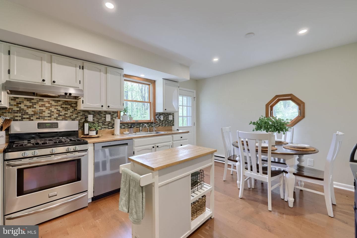 139 Nevins Way photo 27