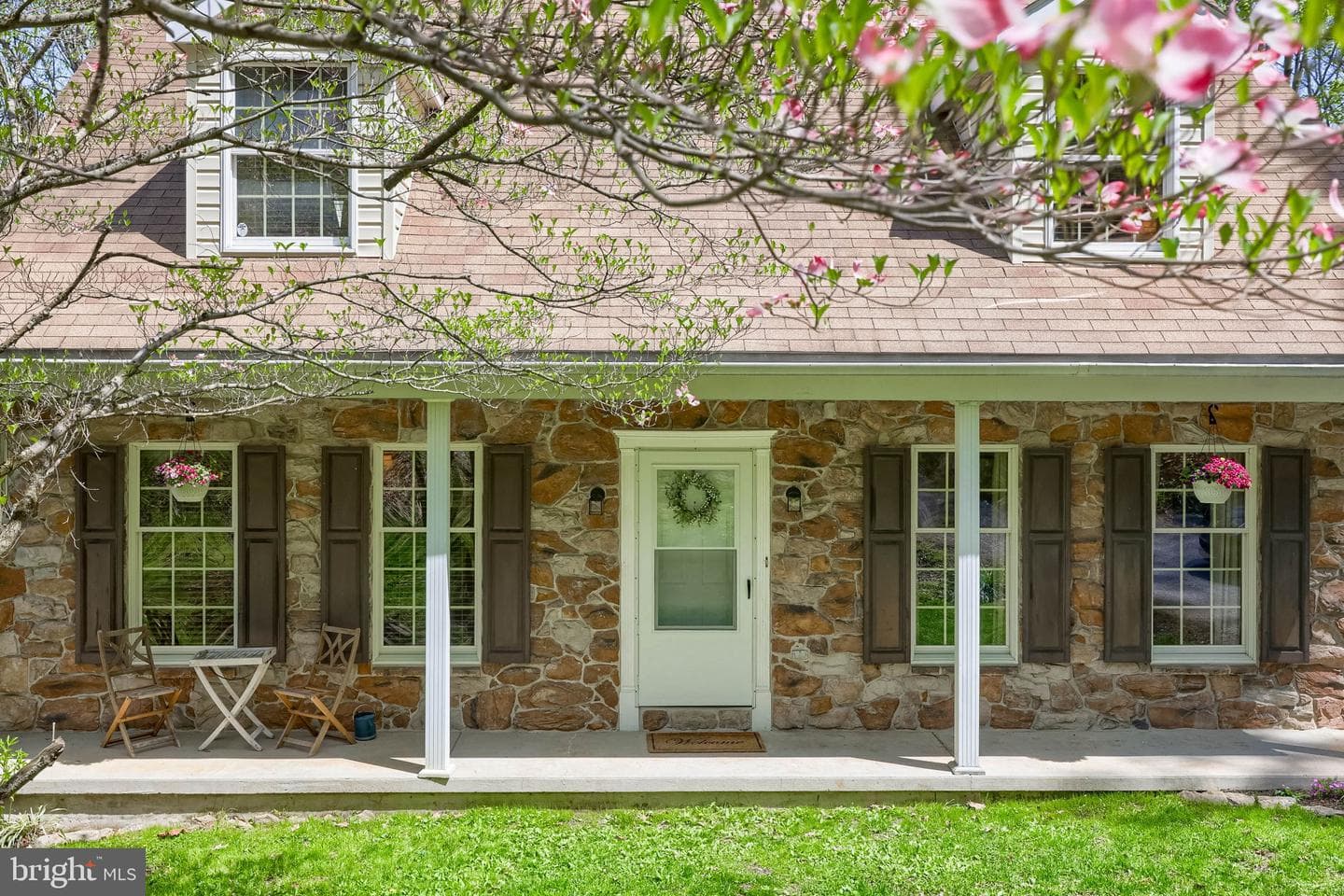 139 Nevins Way photo 3