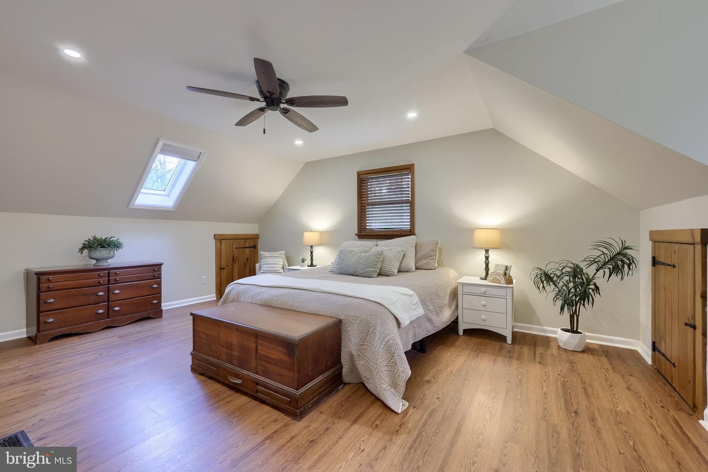 139 Nevins Way photo 8