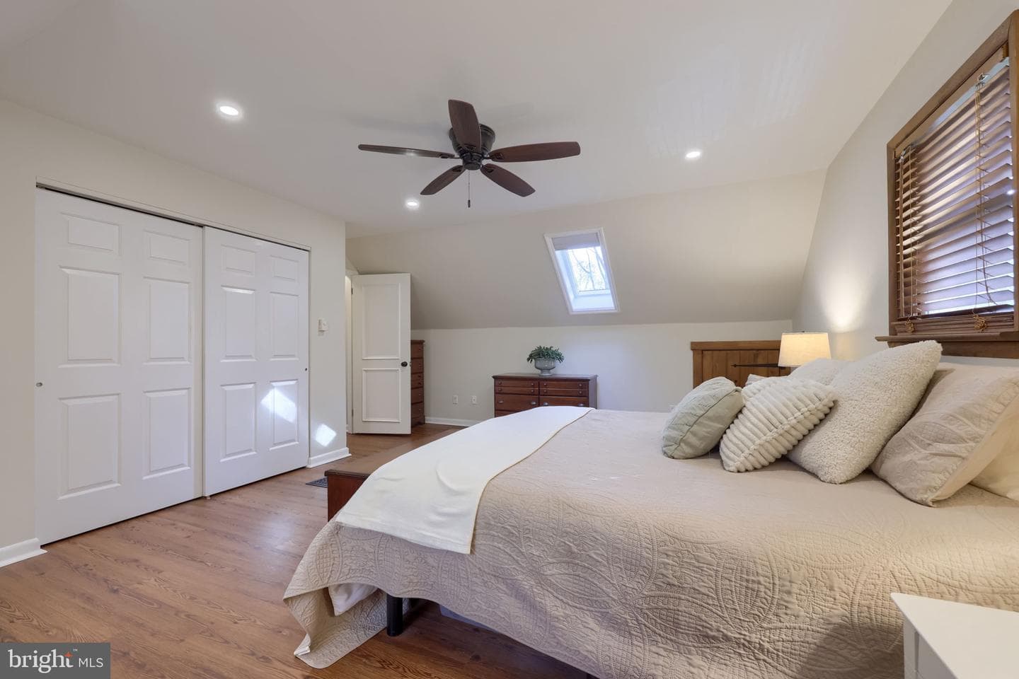 139 Nevins Way photo 9
