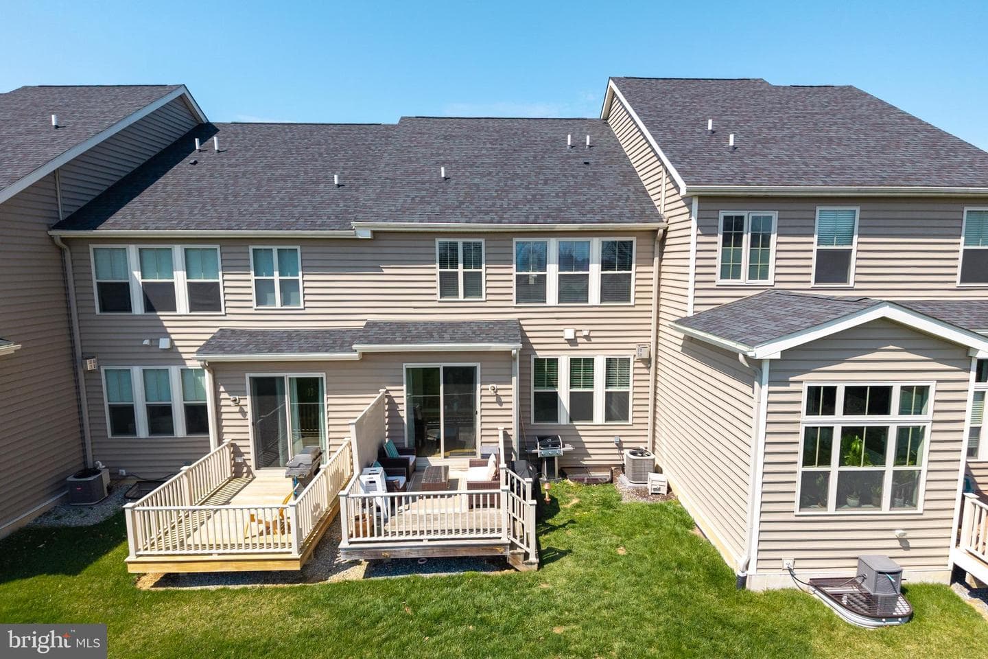 217 Kestrel Court photo 24
