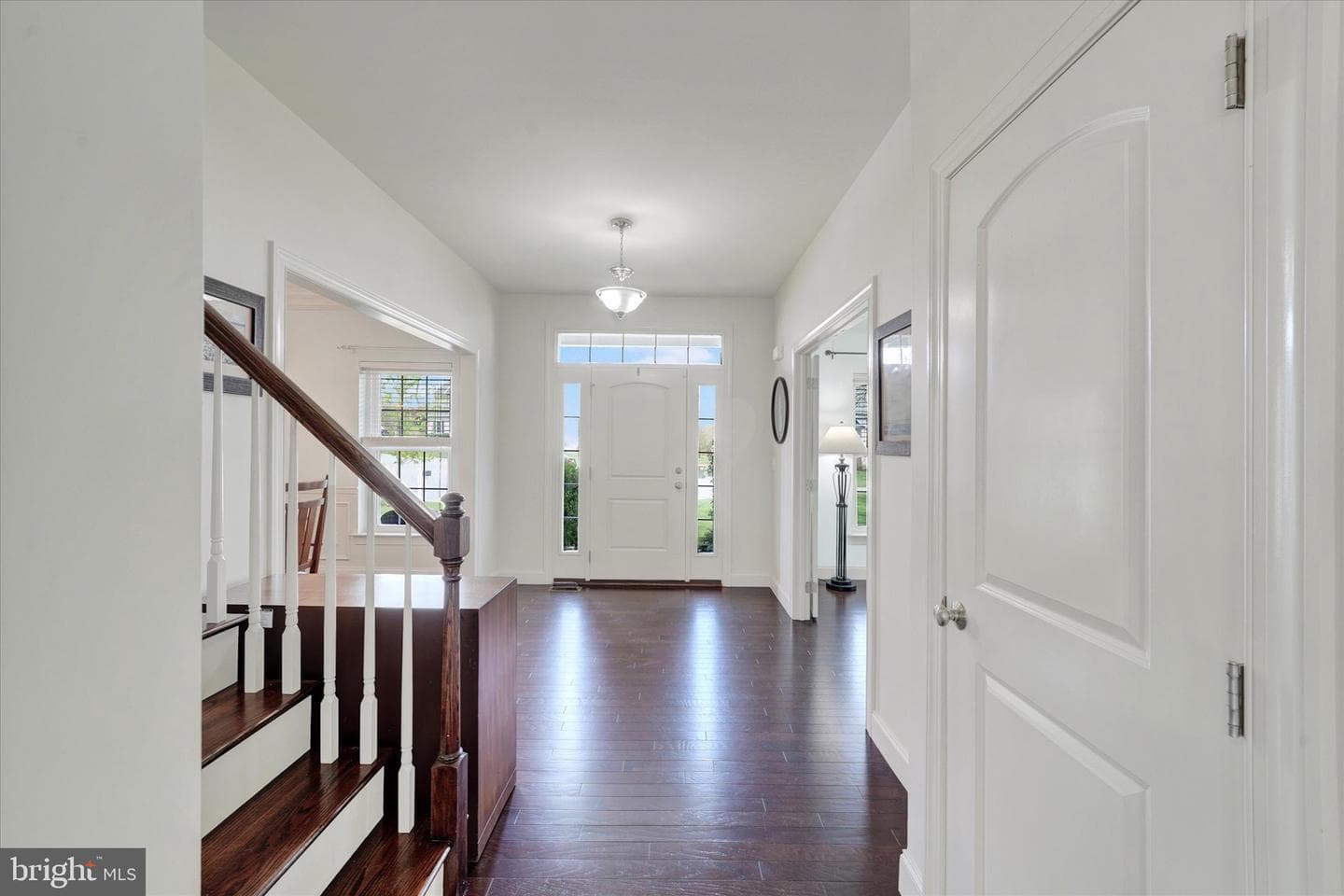 440 Commonwealth Drive photo 4
