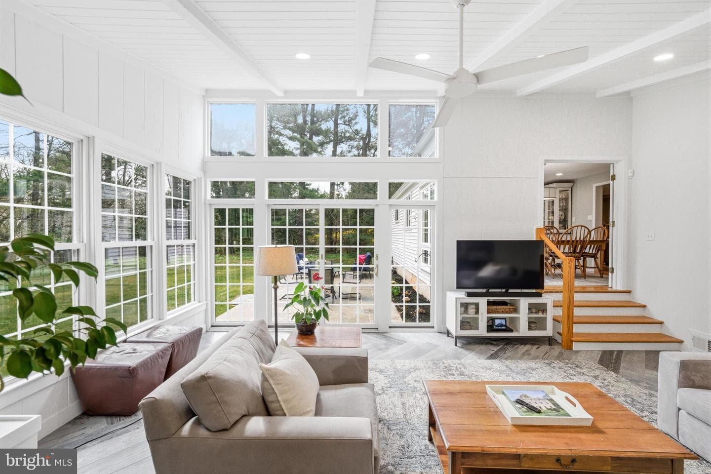 371 Margo Lane photo 23
